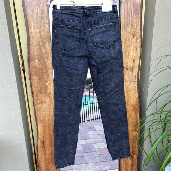NWT H&M Jeans - Picture 5 of 10
